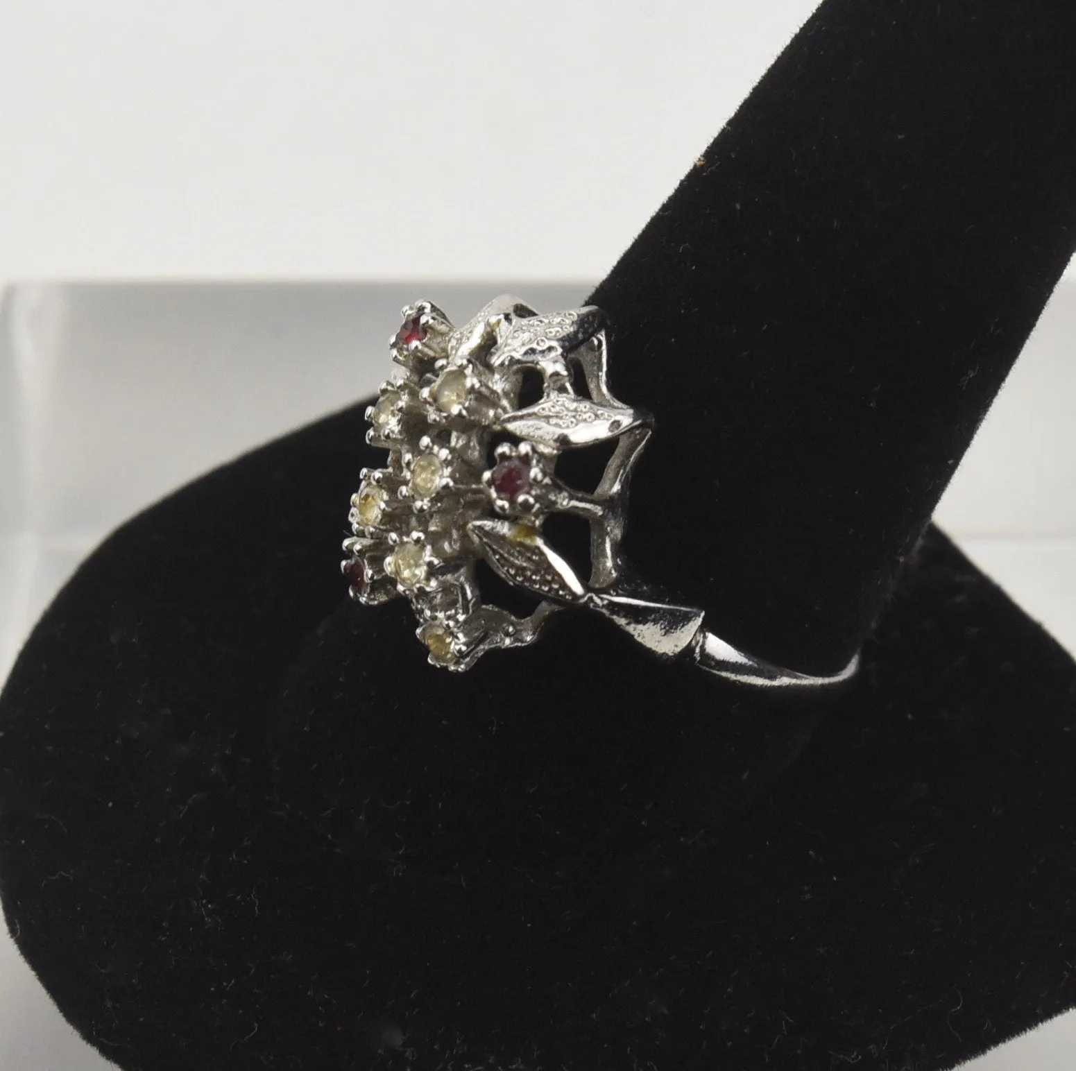 Clear and Red Glass Flower Silver Ring - Size 10.5