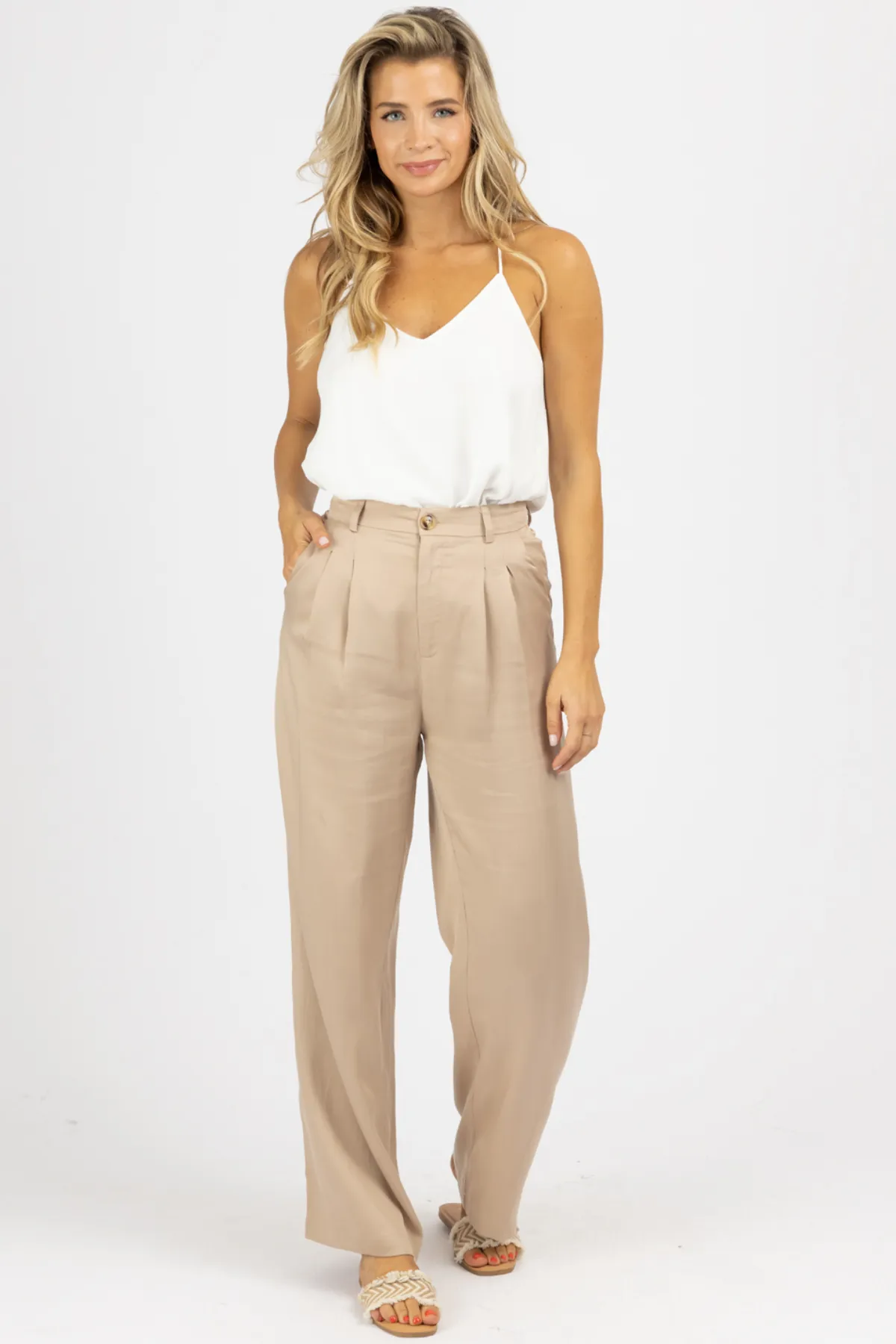 KHAKI PLEATED WOVEN PANTS