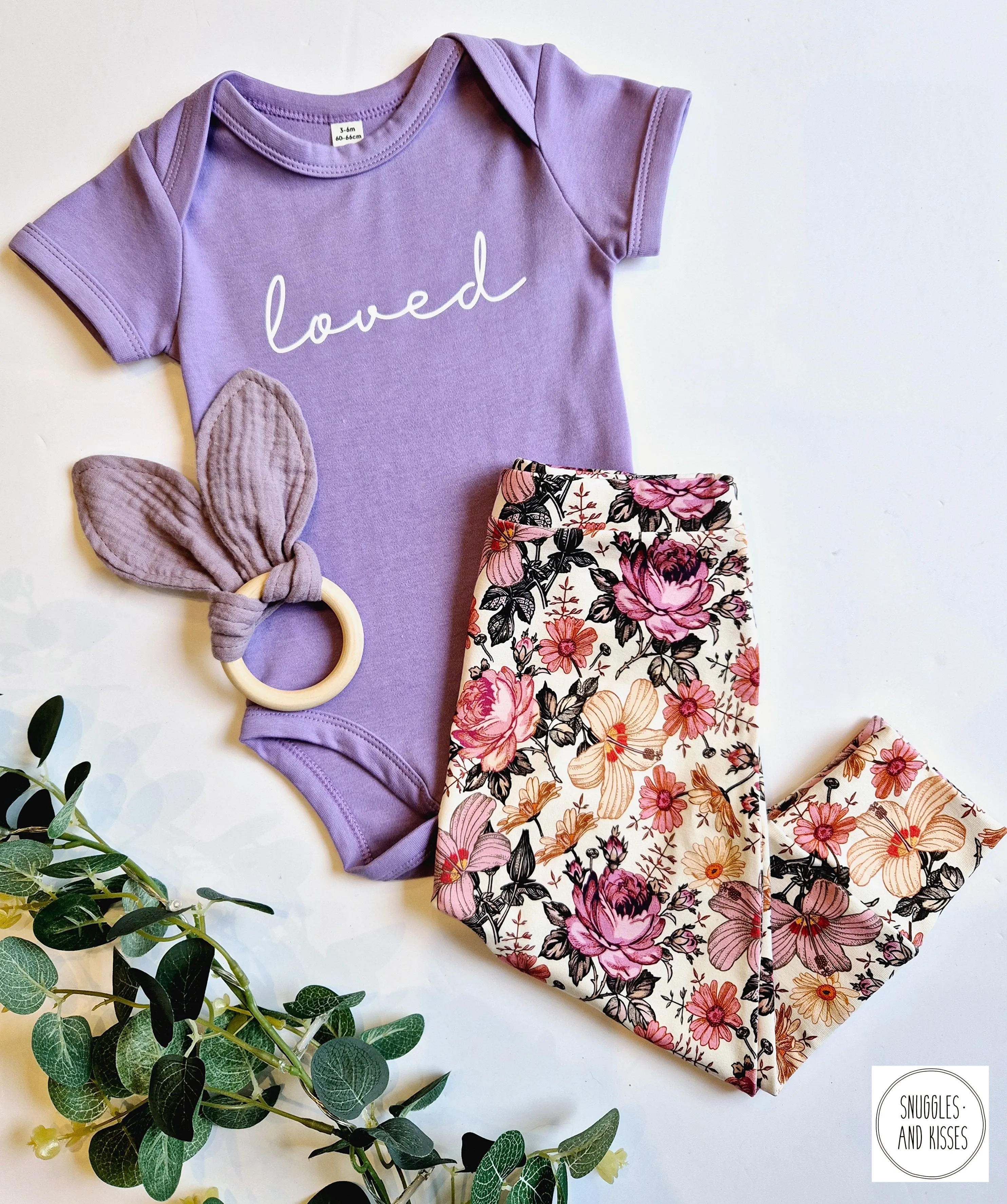 Leggings-Vintage Floral Print-New!