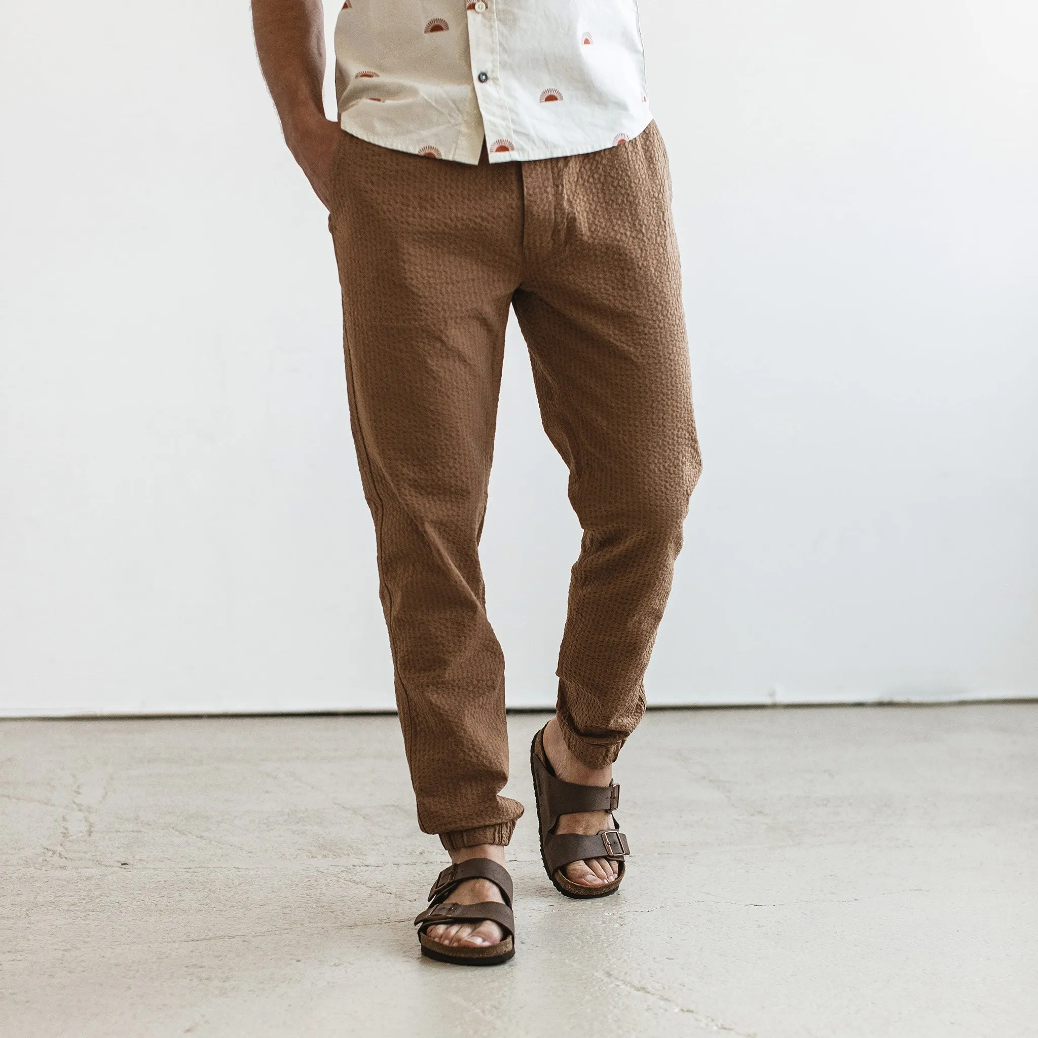 The Après Pant in British Khaki Seersucker